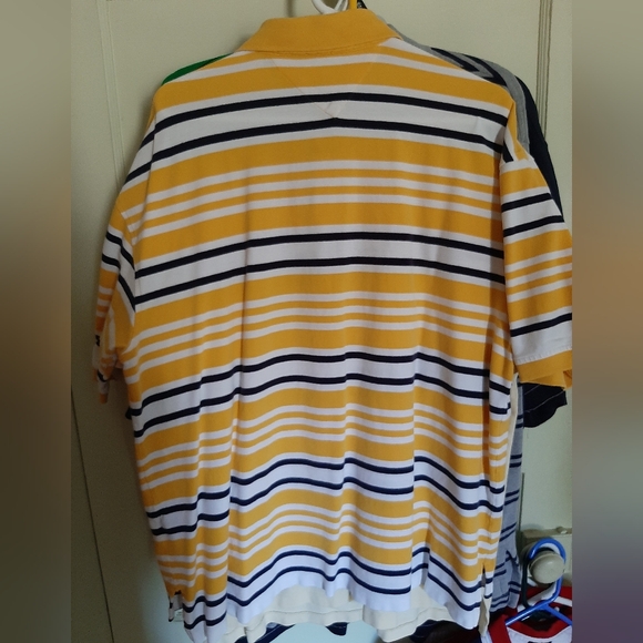 Tommy Hilfiger Polo EUC - Picture 3 of 4